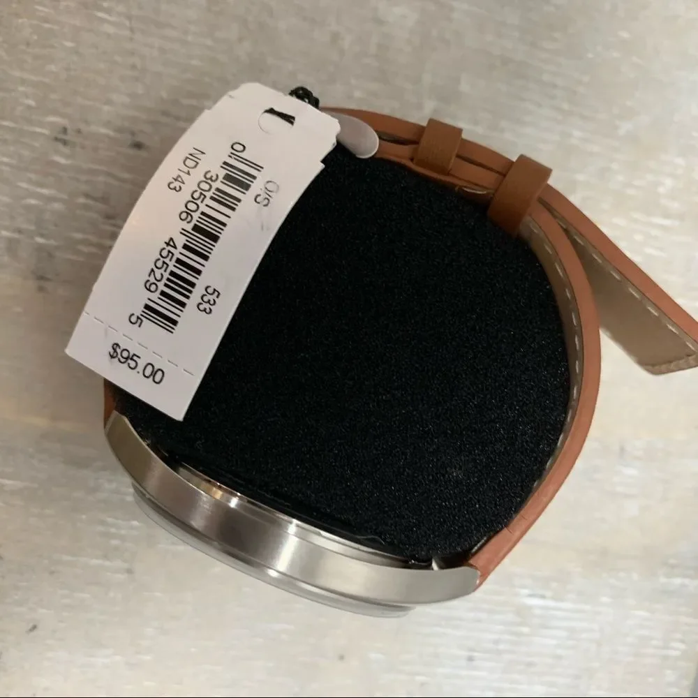 𝅺Accutime Leather Strap Watch NIB